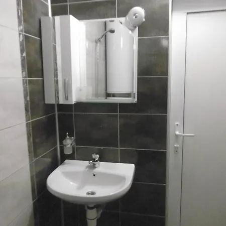 жекови Apartmán