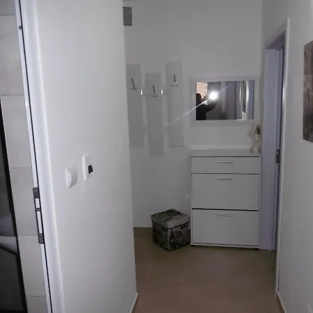 Apartmán жекови