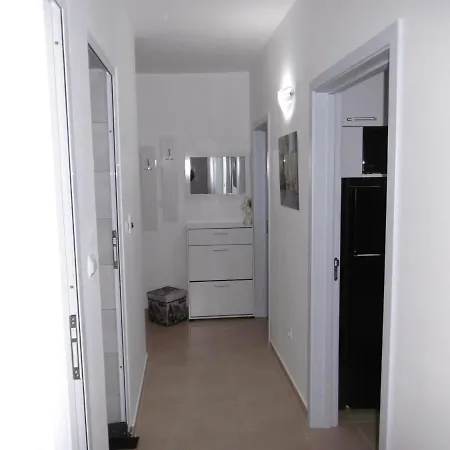 жекови Apartmán *